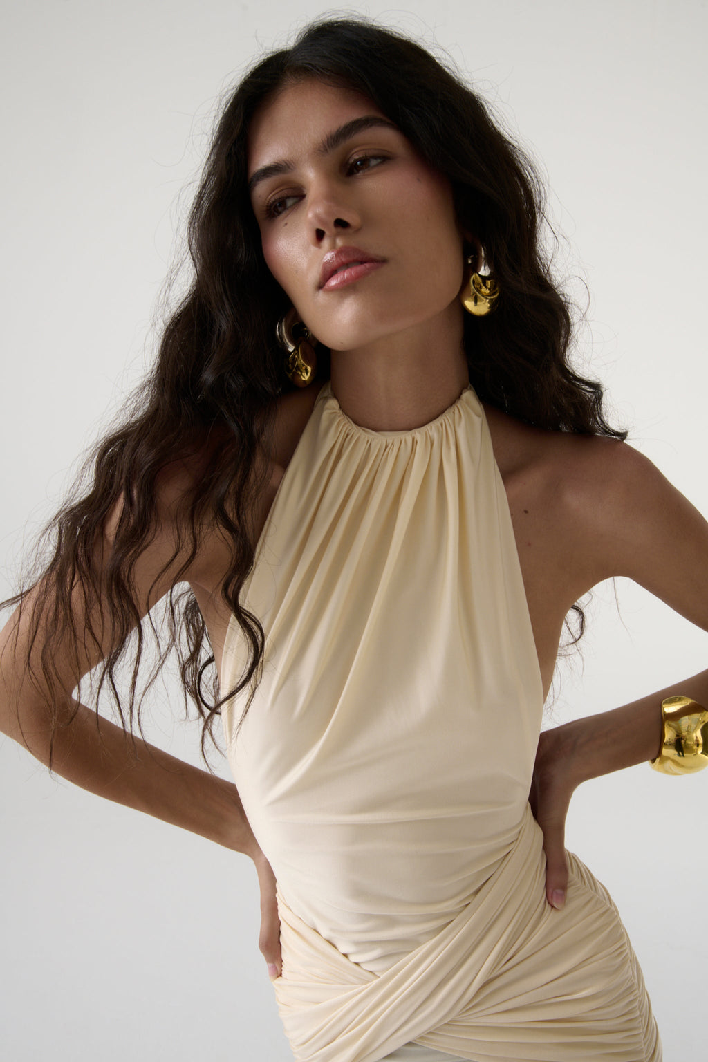Vestido halter La Salsera en blanco roto