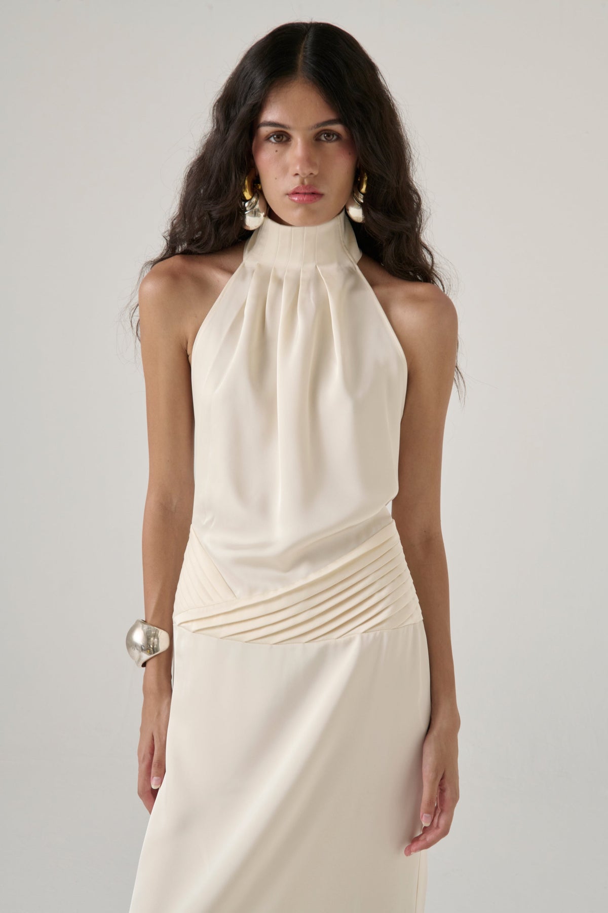 Vestido largo La Comprometida en blanco roto