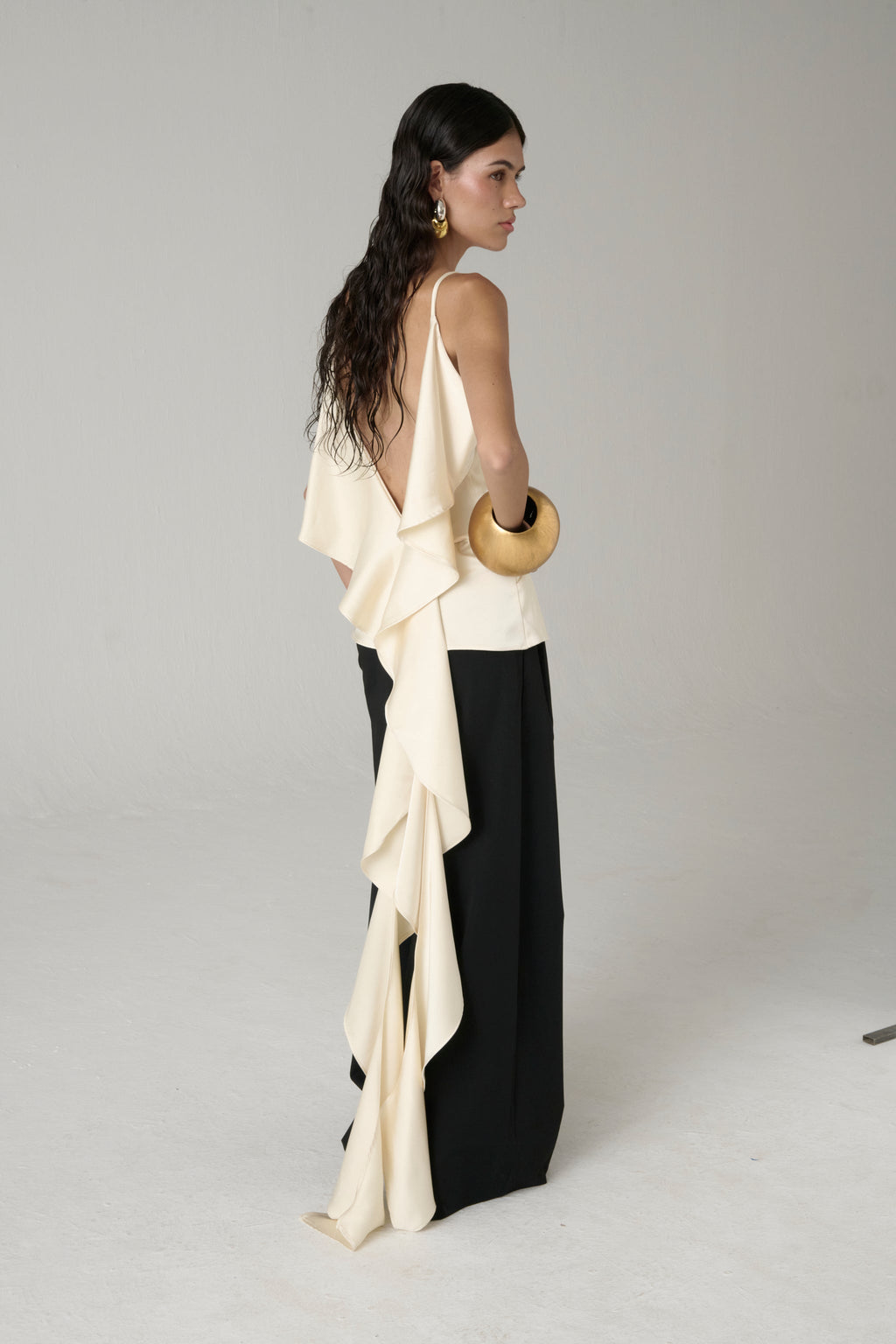 Blusa cruzada La Movidita en blanco roto