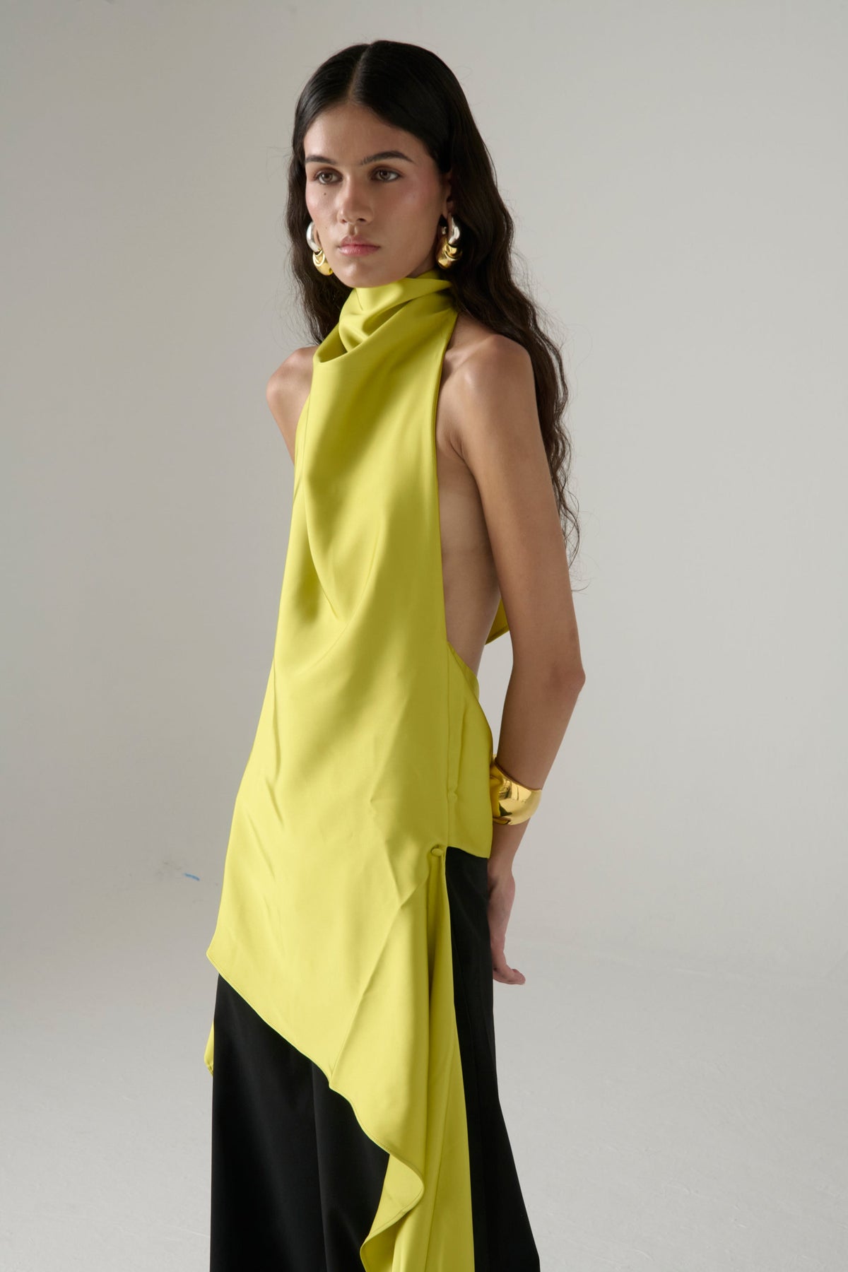 Blusa halter La Joyita en verde lima
