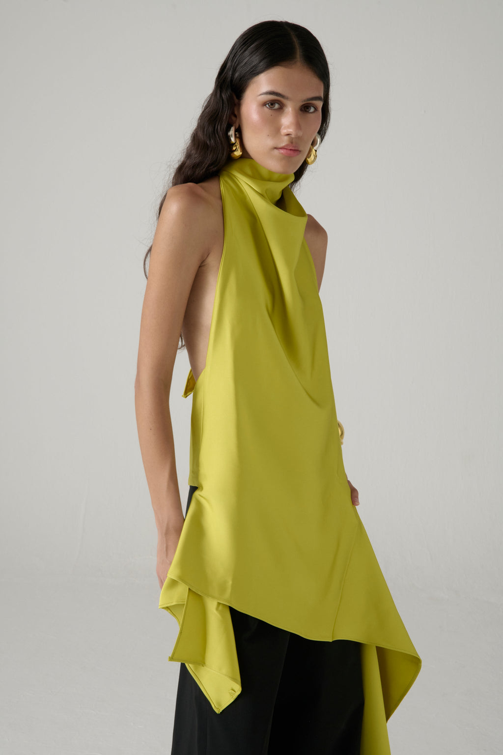 Blusa halter La Joyita en verde lima