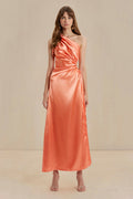 Vestido Nour coral con detalle cut-out ajustable