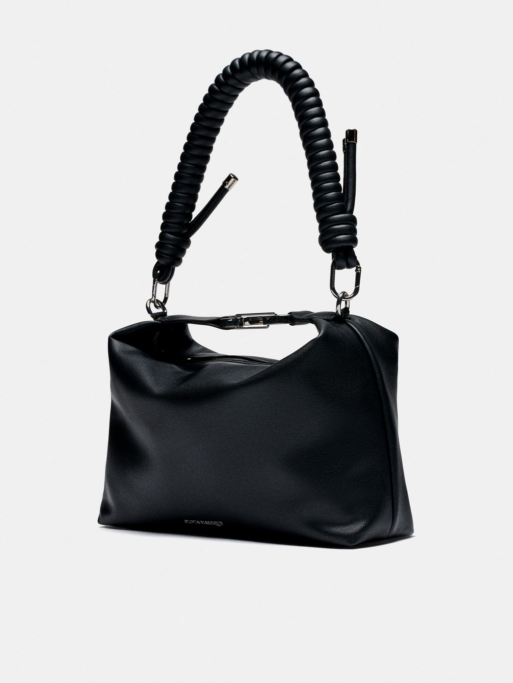 Bolso Kenza Medium negro de piel vegana con dos cadenas