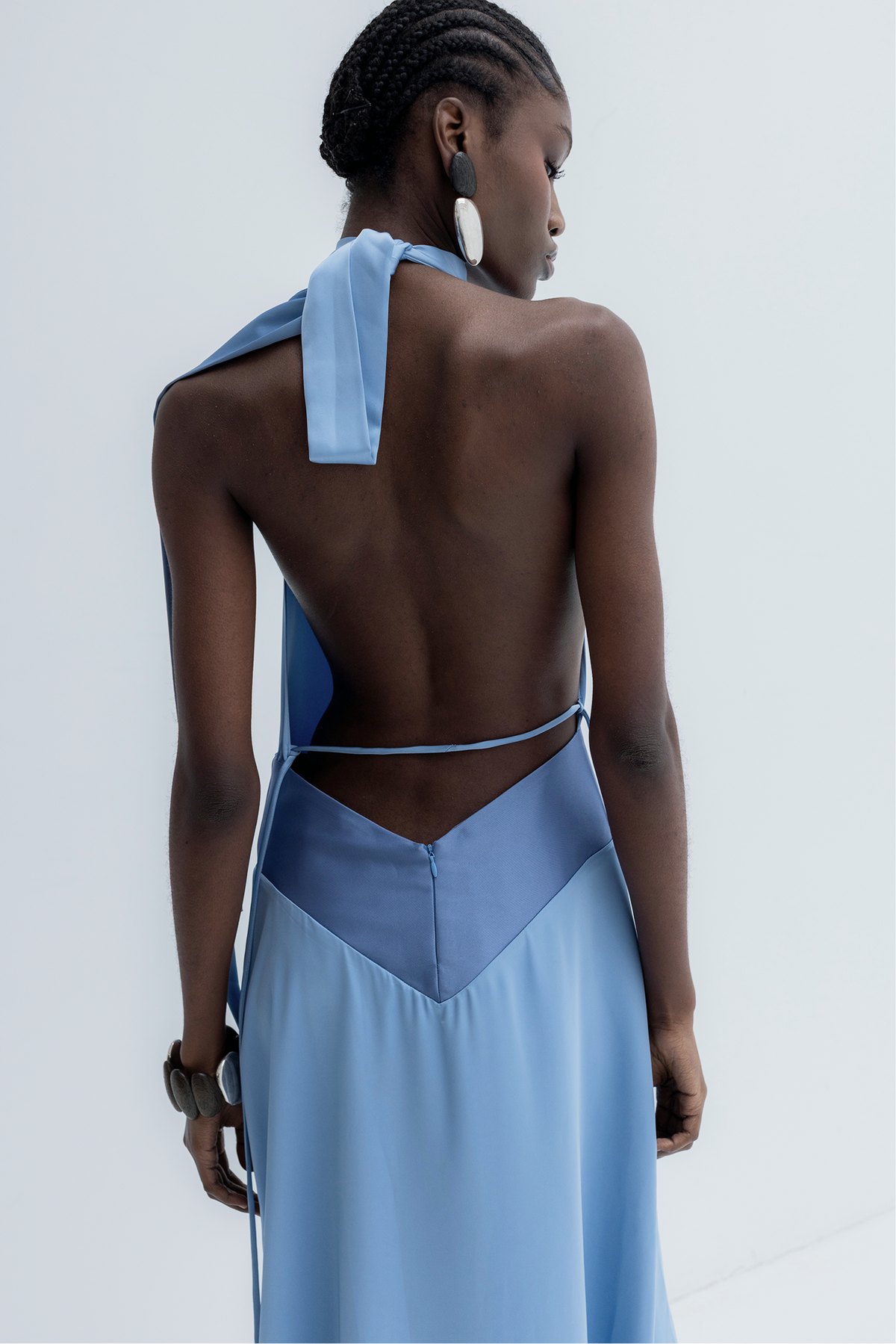 Vestido La Emperifollá en azul perlado