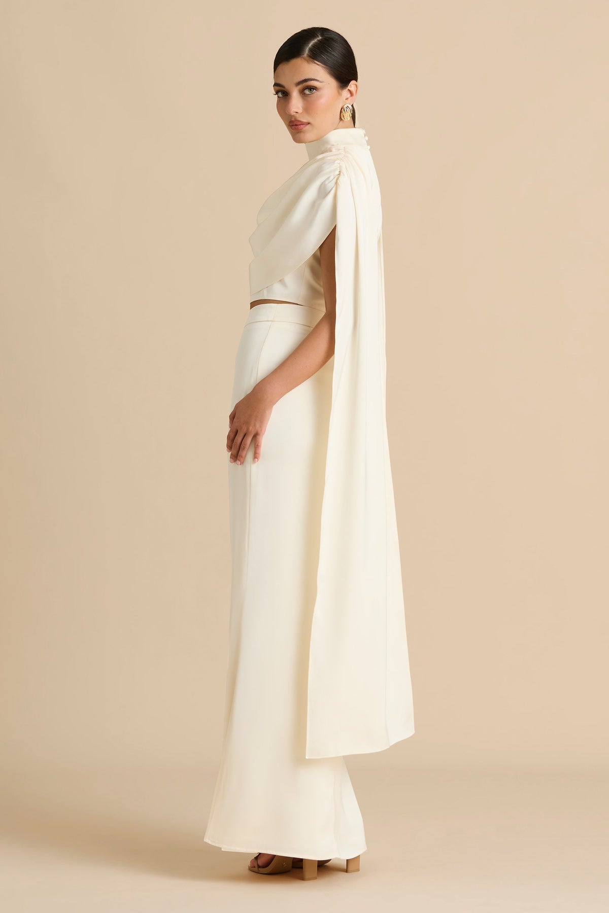 Top corto Aurelia drapeado con espalda capa
