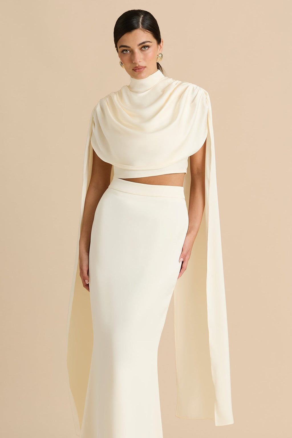 Top corto Aurelia drapeado con espalda capa