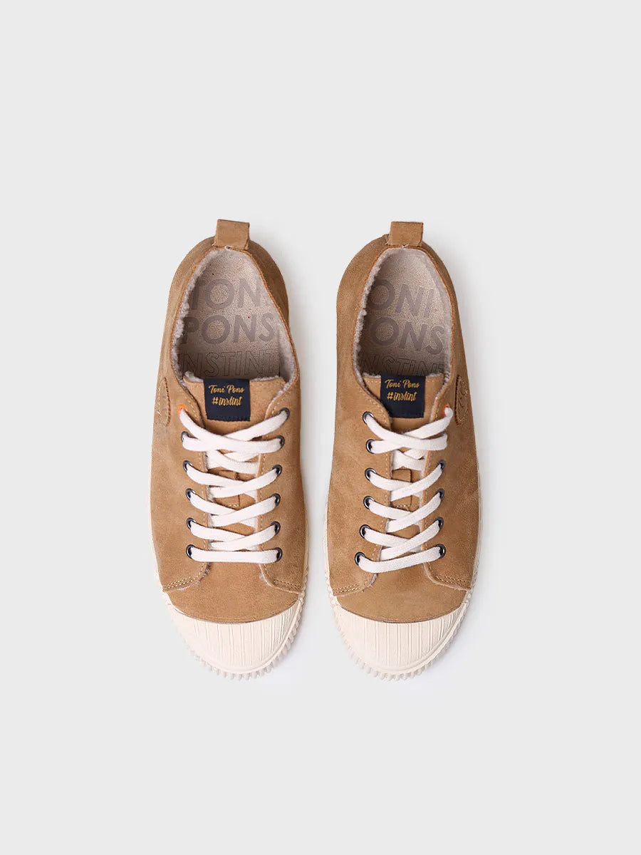 Zapatilla de serraje camel con borrego | GIL-SY