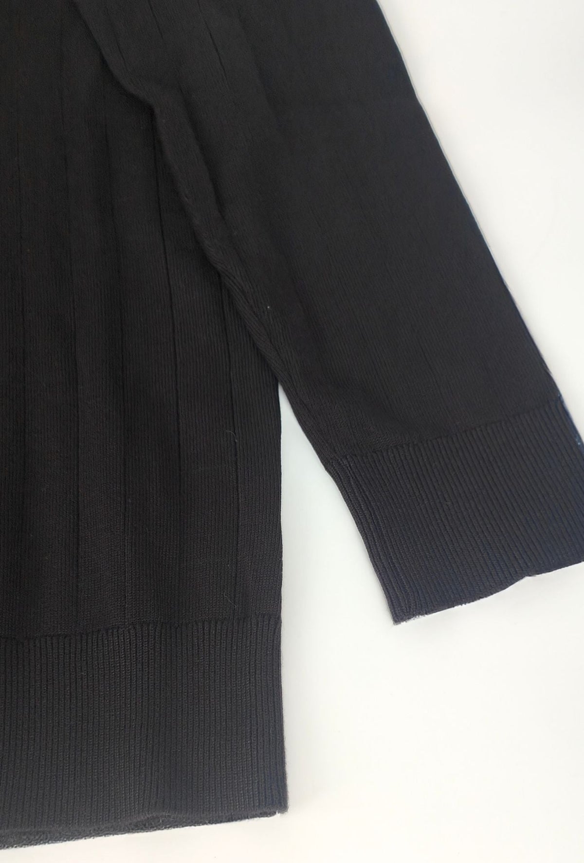 Polo de hombre Dresserd negro en punto de canalé