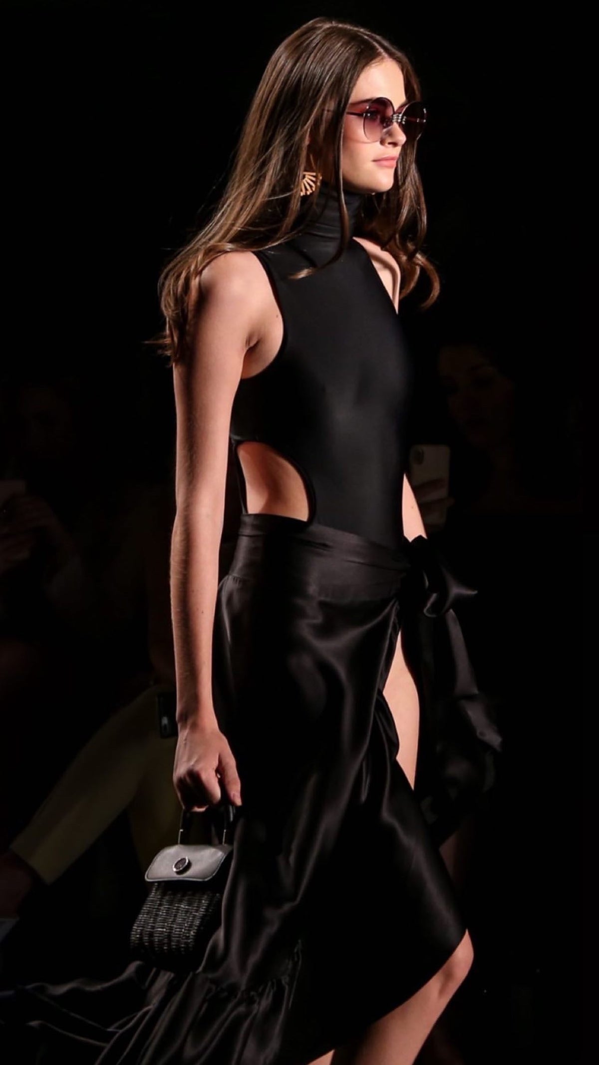 Bañador y body negro Sonya de cuello alto con cut-outs