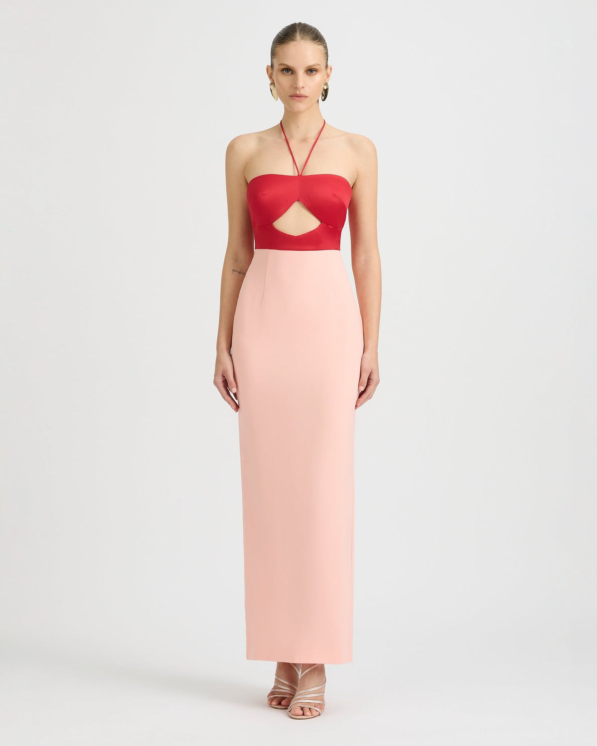 Vestido maxi Siena bicolor rojo y rosa con escote halter