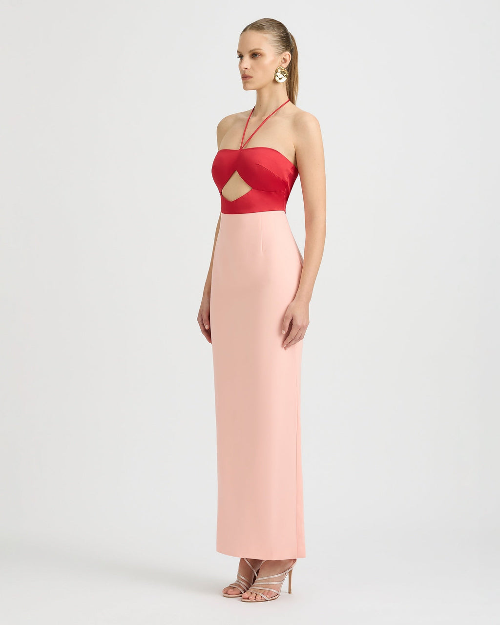 Vestido maxi Siena bicolor rojo y rosa con escote halter