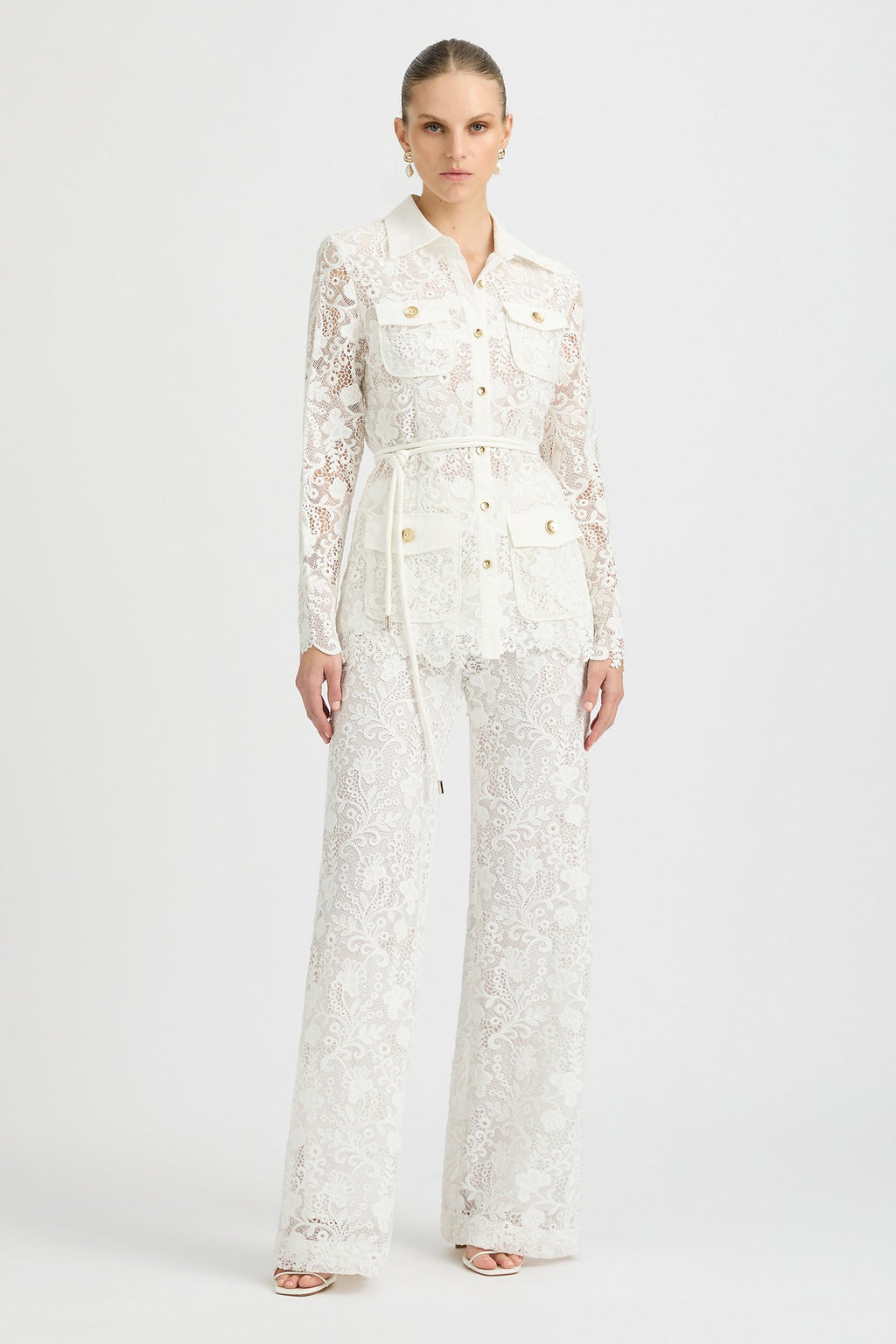 Pantalón largo acampanado Rana de encaje floral