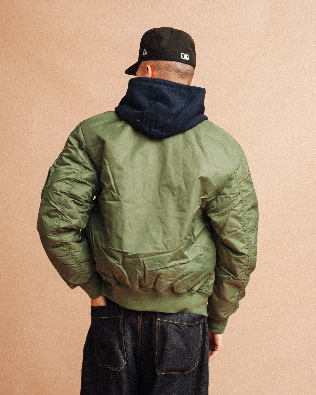 Chaqueta bomber MA-1 verde oliva