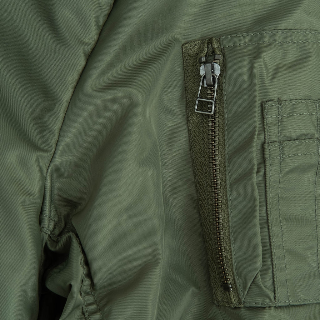 Chaqueta bomber MA-1 verde oliva