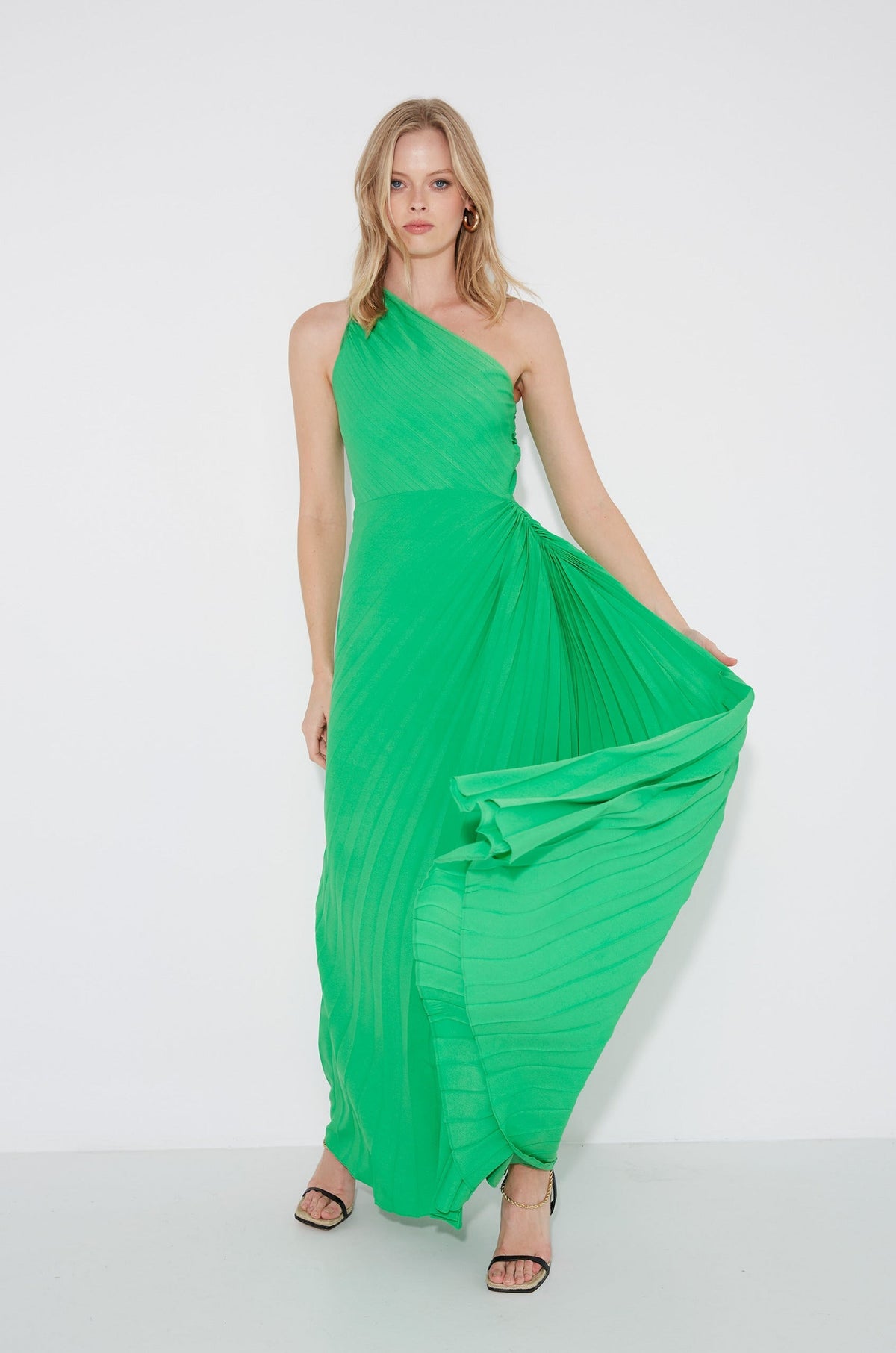 Vestido largo Azalea de un hombro en verde Barcelona